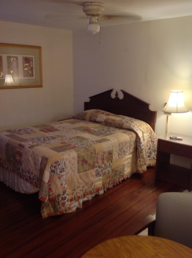 Gaard Motel Foxborough Esterno foto